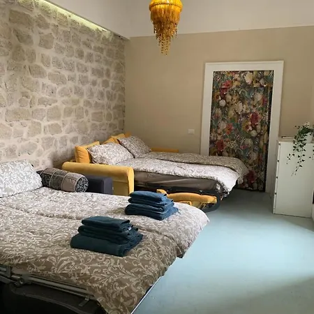 Nel Vicoletto Napels