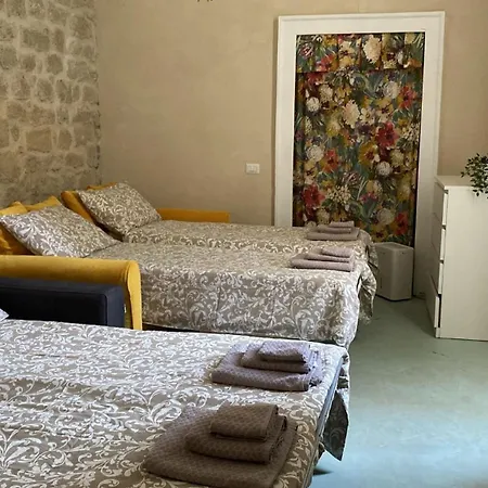Nel Vicoletto